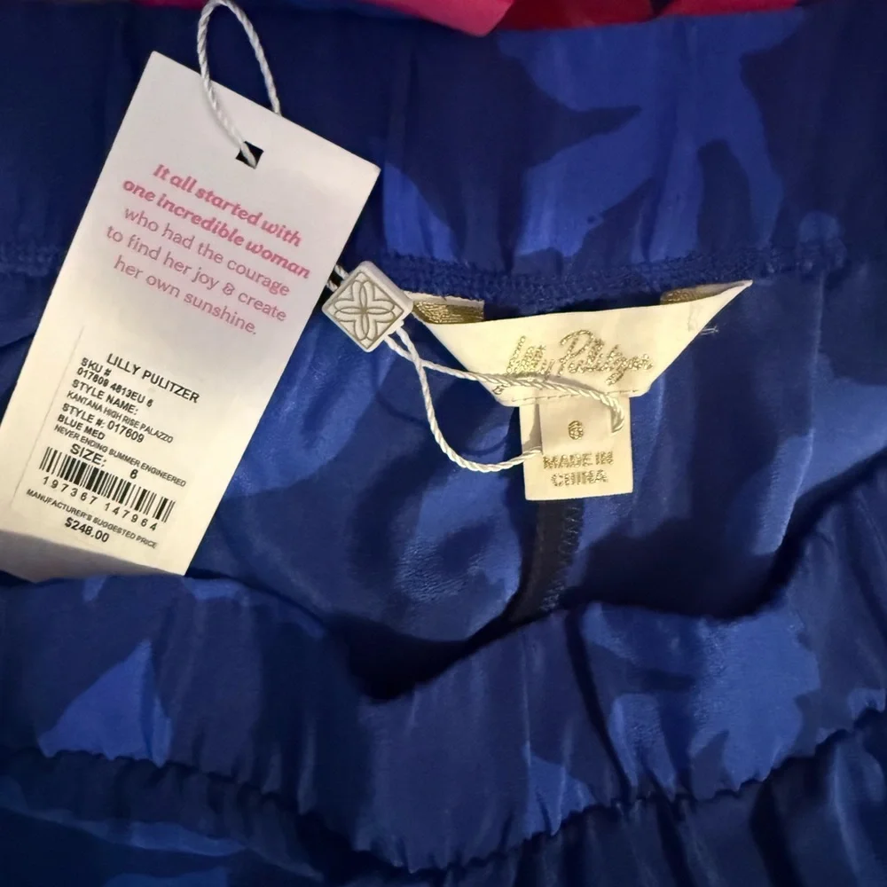 Lilly Pulitzer Blue Floral Pants - Picture 3 of 3